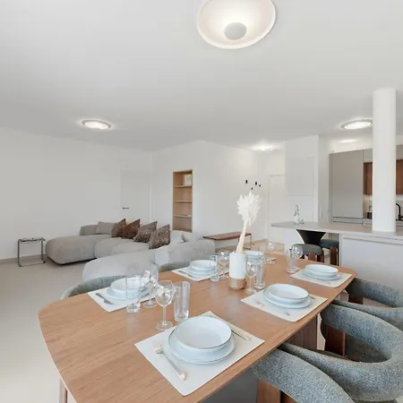 Penthouse Le Spazio Close To The Town Center *