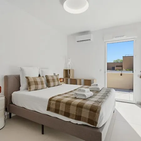 Penthouse Le Spazio Close To The Town Center Castries