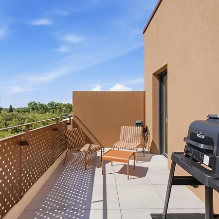 Apartmán Penthouse Le Spazio Close To The Town Center
